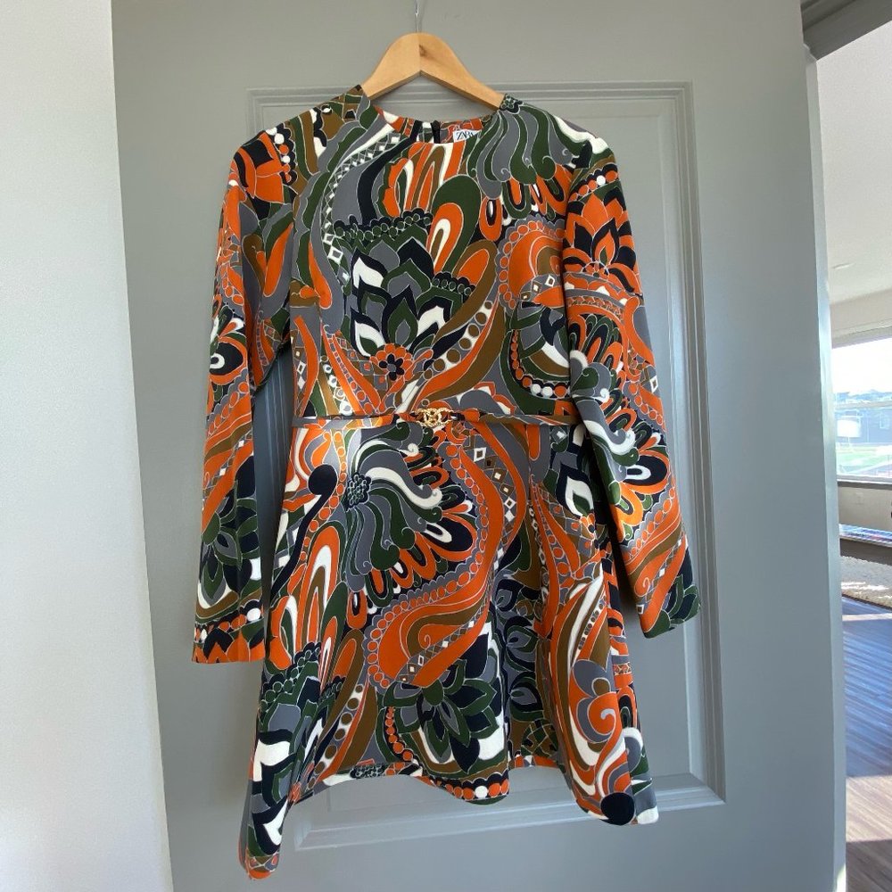 Size M Zara Retro Orange Paisley Long Sleeve Mini Dress